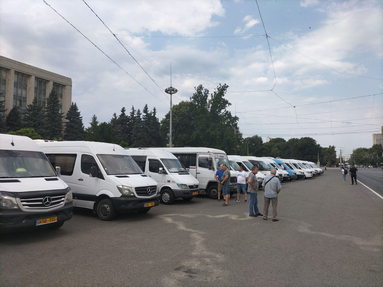 Молдавские перевозчики снова угрожают протестами.