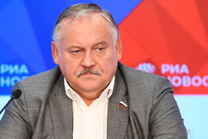 Член комитета Госдумы по делам СНГ и связям с соотечественниками Константин Затулин.