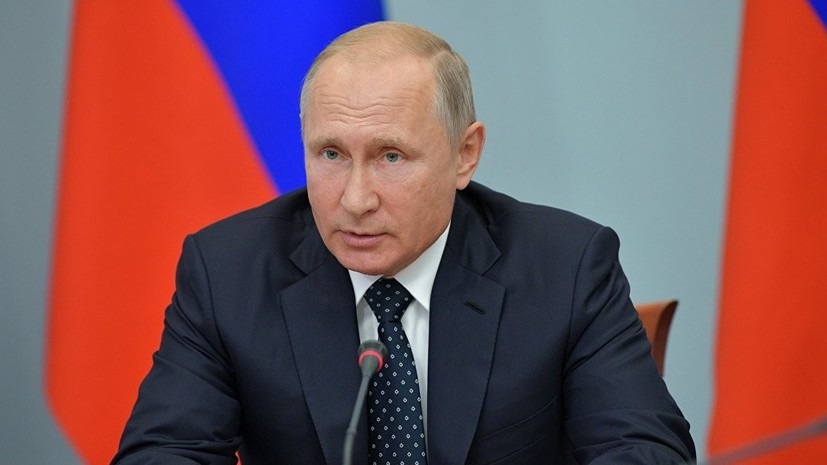 Путин назвал подлым убийство Захарченко.