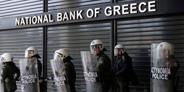 В банковской системе Греции остался всего €1 млрд.