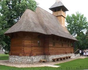 În capitală există alte 3 biserici de acest gen, în sectoarele Rîşcani şi Botanica.