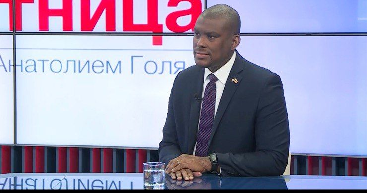 Посол США в Республике Молдова Дерек Дж. Хоган.