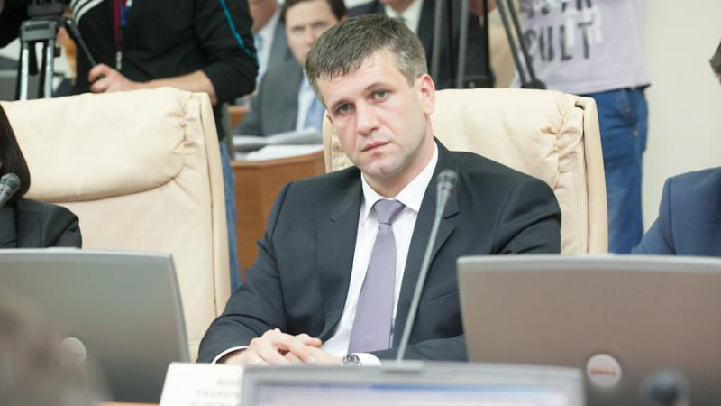 Бывший директор СИБ Василе Ботнарь помещен под домашний арест на 30 суток.