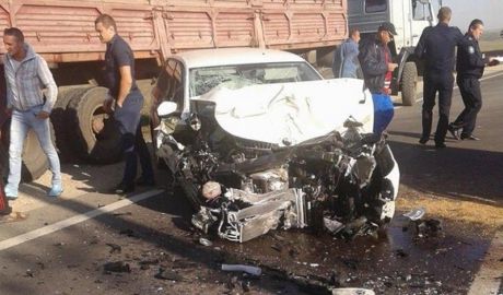 Un microbuz s-a ciocnit frontal cu un automobil de marcă Skoda. Foto: topdeer.md