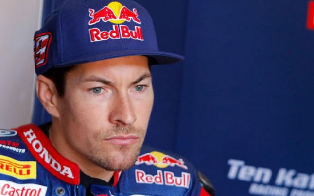 Nicky Hayden a murit, ca urmare a rănilor suferite în urma unui accident rutier. 
