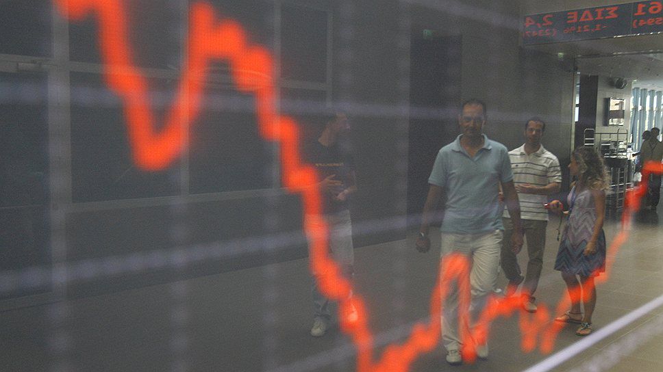Эксперты ожидают спада 0,8% в этом году.