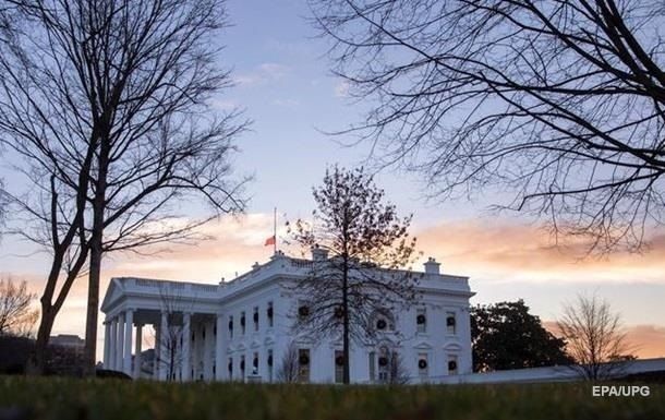 В Белом доме составляют списки противников Трампа.