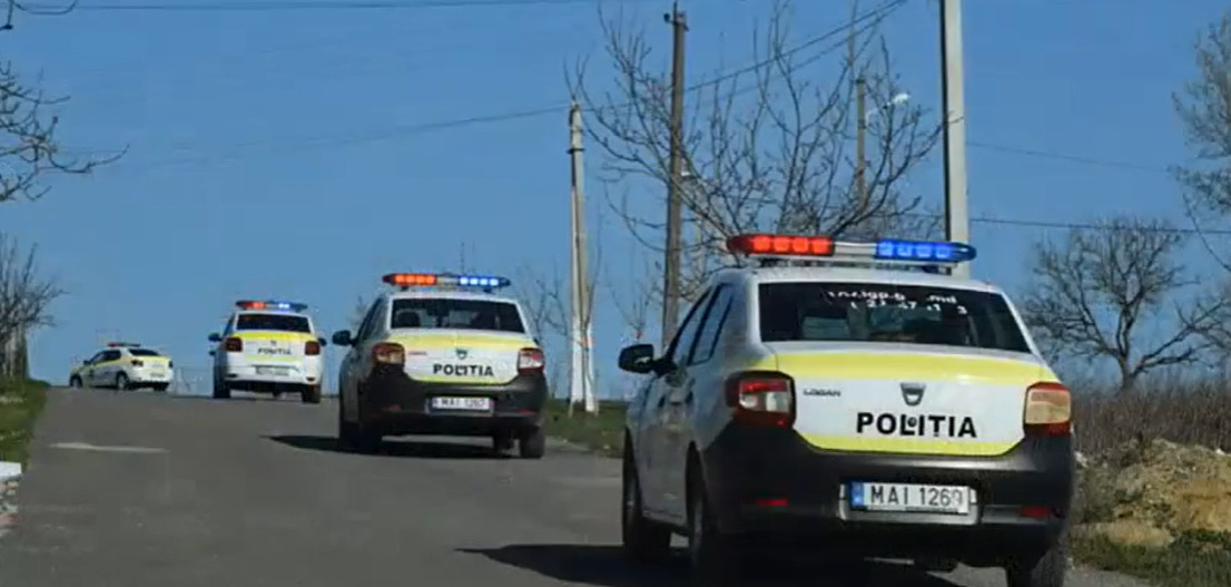 Полиция следит за соблюдением гражданами режима самоизоляции.