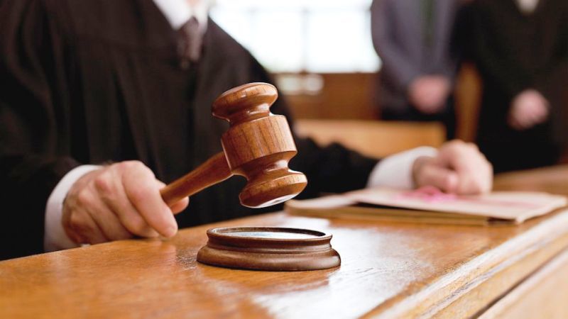 В Глодянах прокурора подозревают в злоупотреблении служебным положением.