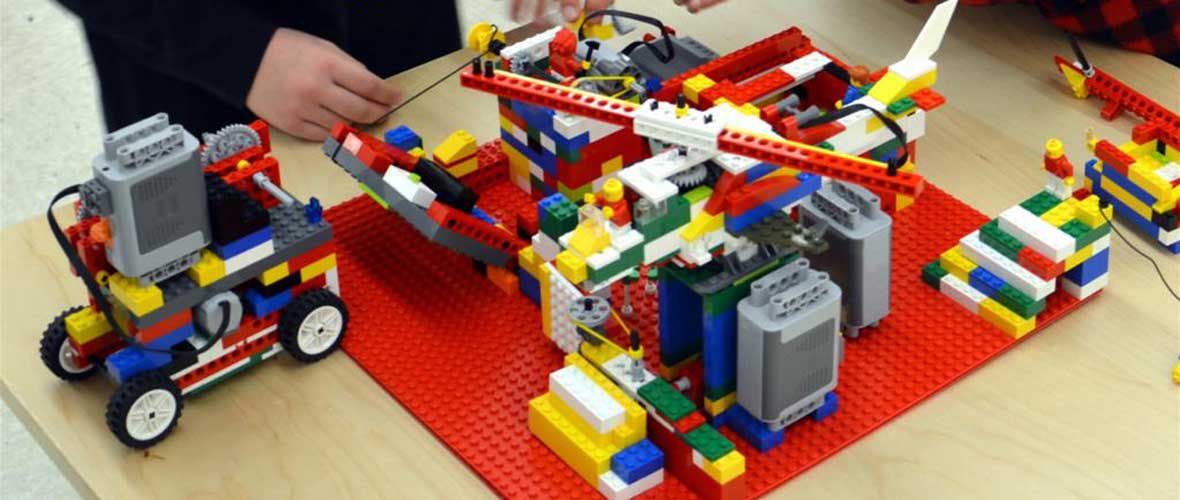 Cine va reprezenta Republica Moldova în Estonia la FIRST LEGO. Foto: Lima Family YMCA