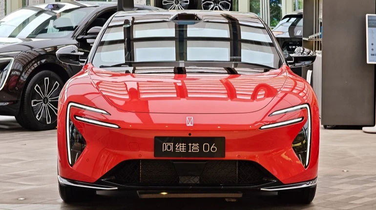Automobilele electrice chineze au înregistrat o cotă record pe piața din Europa, în ciuda tarifelor vamale.