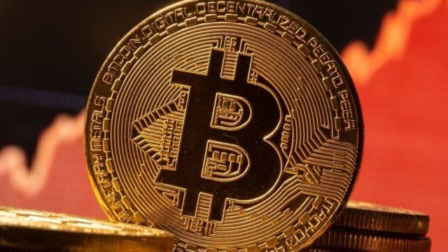 Биткоин пробил историческую отметку в $58 тысяч.