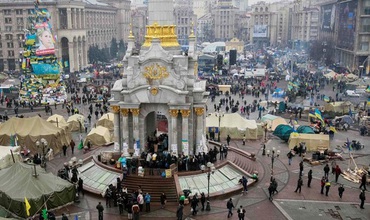 Сейчас сбор и сохранение материальных памятников Майдана проводят специалисты разных украинских музеев.  Фото: