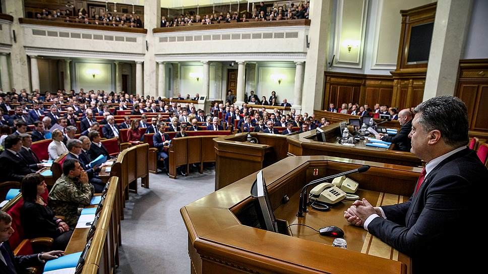В Раде заявили, что военный парад "вызовет землетрясение" в России.