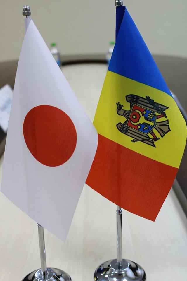 MAEIE: Vize japoneze moldovenilor la Ambasada Japoniei la Chişinău