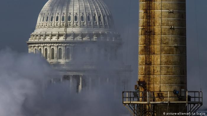 США окончательно вышли из Парижского соглашения по климату. Фото: dw.com.