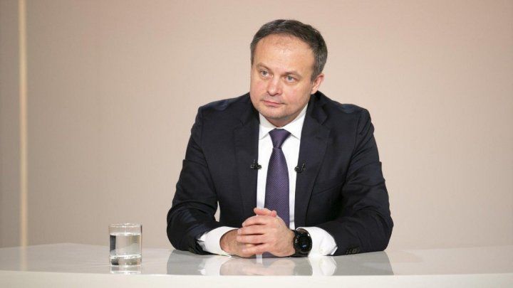 Канду раскритиковал правительство Санду и похвалил кабмин Филипа.