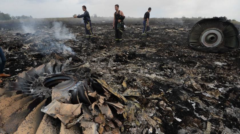 «Боинг-777» авиакомпании Malaysia Airlines разбился в Донецкой области летом 2014 года. Все 298 человек, находившиеся на борту, погибли.