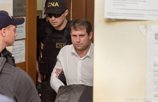 Илана Шора задержали в конце июля, сейчас он находится под домашним арестом.
