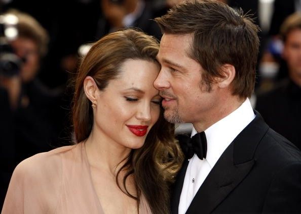 Motivul pentru care Angelina Jolie a anulat divorţul de Brad Pitt. Foto: Digi24