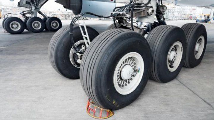 Cursă anulată. Pilot beat, reţinut pe un aeroport din Germania