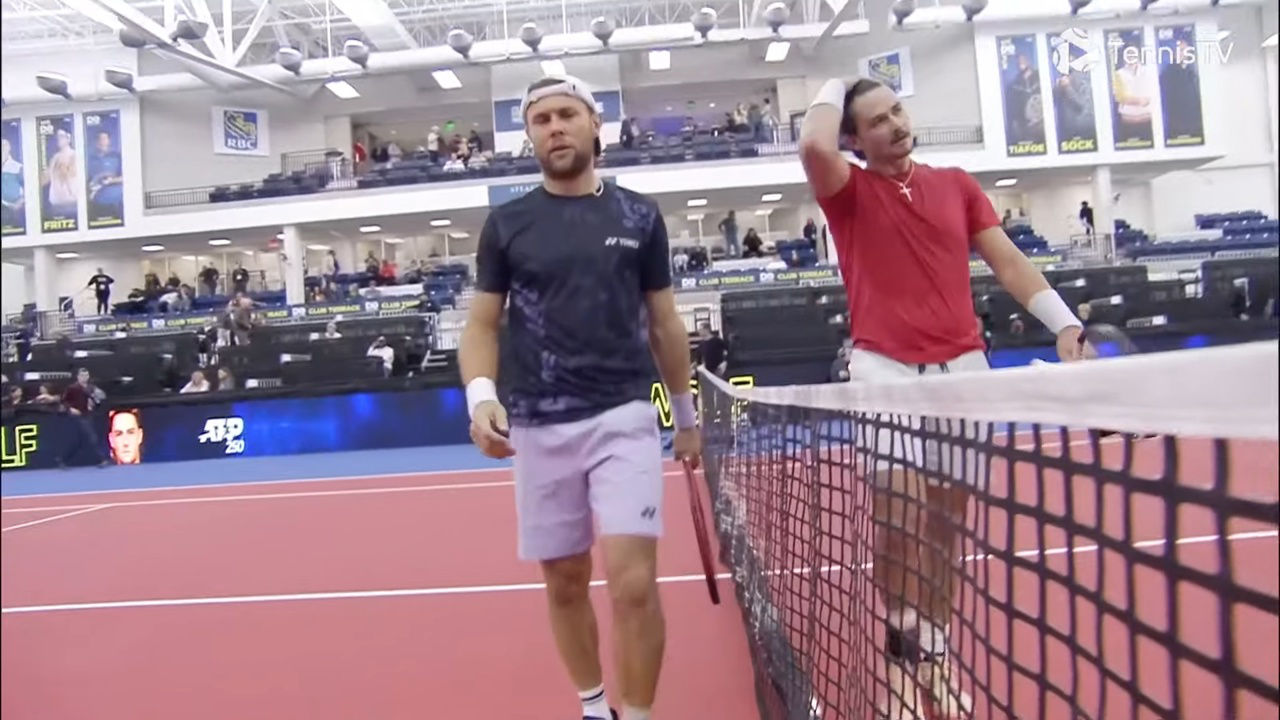 Раду Албот выбыл в 1/8 финала турнира ATP в Далласе.