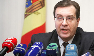 Мариан Лупу настаивает на отставке правительства. 