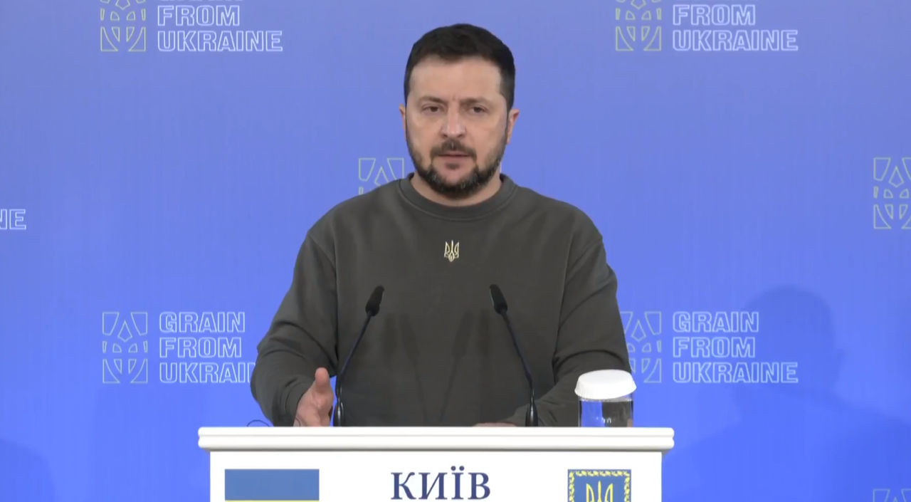 Зеленский: Удары по энергетике Украины угрожают и России.