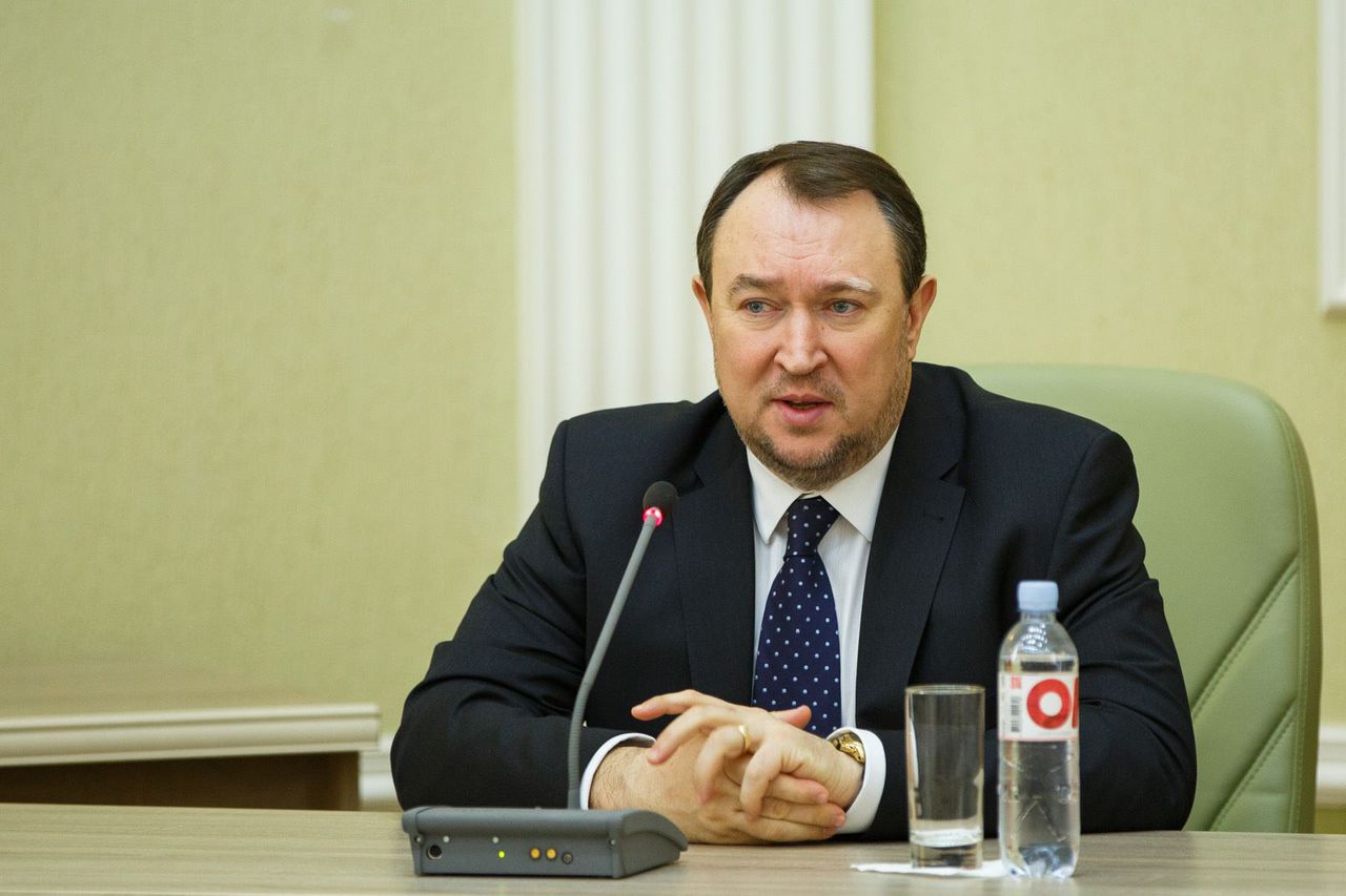 Majoritatea miniștrilor refuză să comenteze demisia lui Alexandru Tănase.