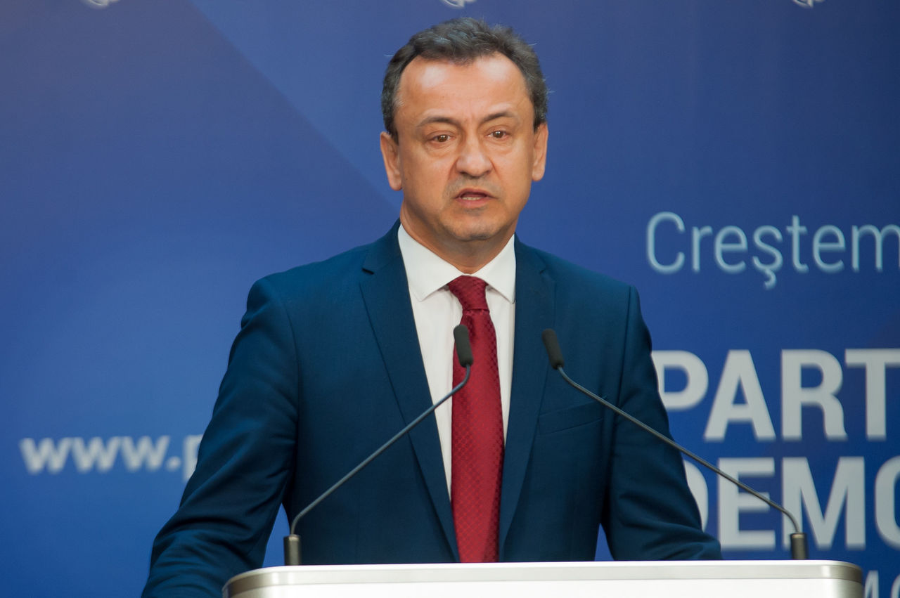 ДПМ: От политических баталий в Европарламенте пострадают рядовые граждане.