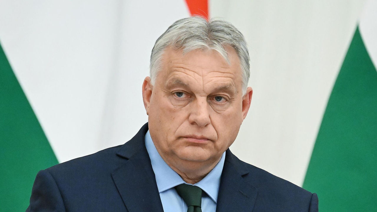 Орбан: "Миграция разрывает ЕС на части".