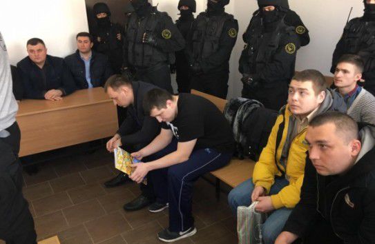 Заседание суда по делу "Группы Петренко" опять перенесено.