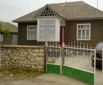  Trei tineri din raionul Edineţ riscă până la 10 ani privaţiune de libertate. Doi dintre aceştia au fost deja reţinuţi de poliţie, al treilea urmează a fi reţinut.