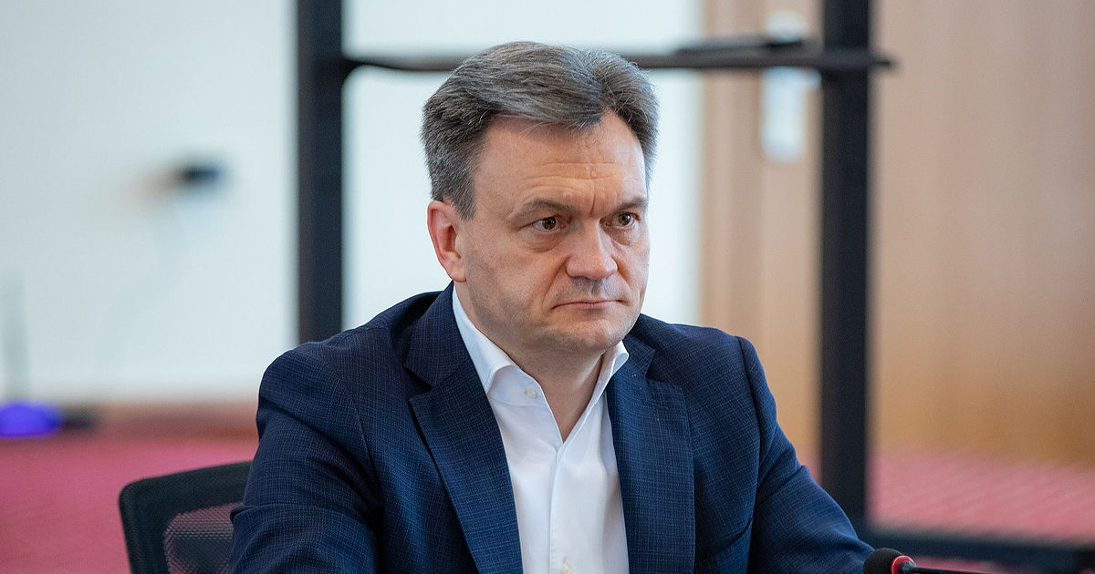 Речан — гражданам: Если вы продадите будущее страны, мы больше не сможем выйти из нищеты.