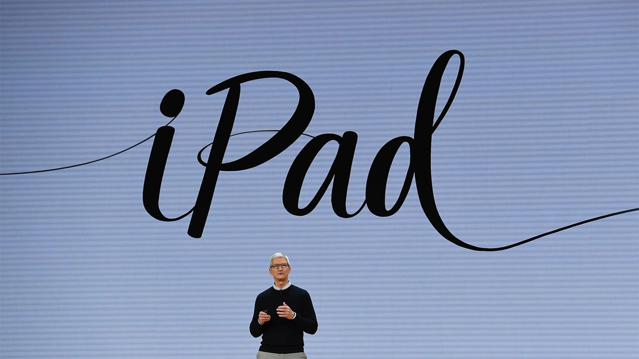 Названа дата первой презентации Apple в 2021 году.