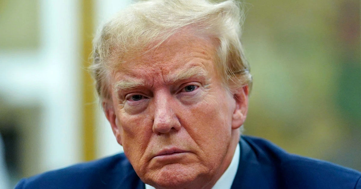 Трамп сократил срок ультиматума для России до 10-12 дней.