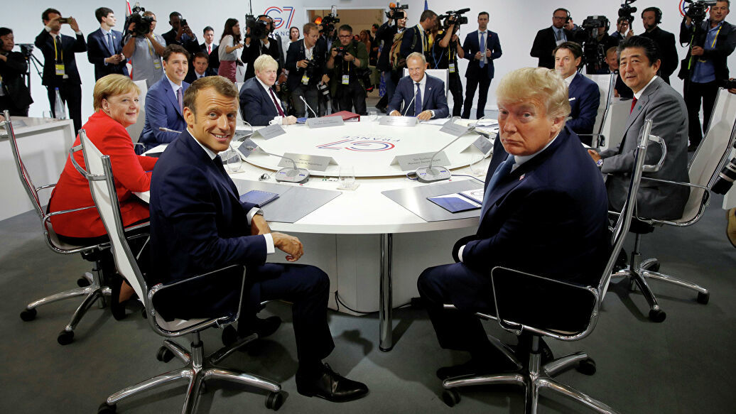 Страны G7 планируют приостановить выплаты по долговым обязательствам беднейшими странами.