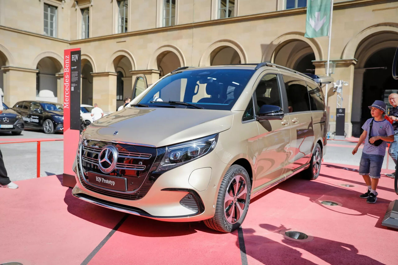 Mercedes показал свой самый большой электромобиль.