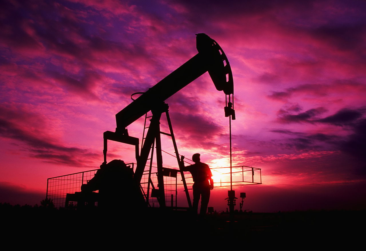 Нефть немного подорожала.