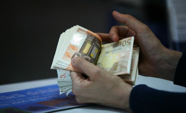 Valoarea monedei euro crește în raport cu leul moldovenesc. Foto: evz.md