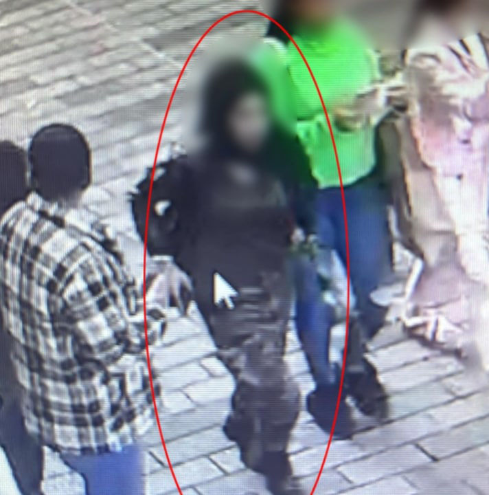 В Турции показали фото подозреваемой в причастности к взрыву в Стамбуле.
