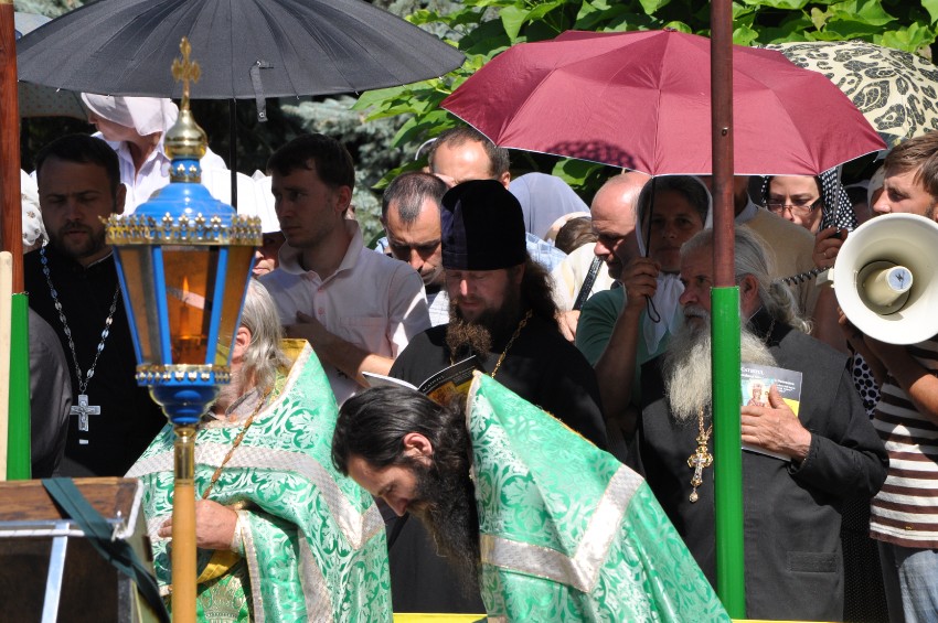 De asemenea, acesta afirmă că nu au primit încă nici un mesaj din partea deputaților