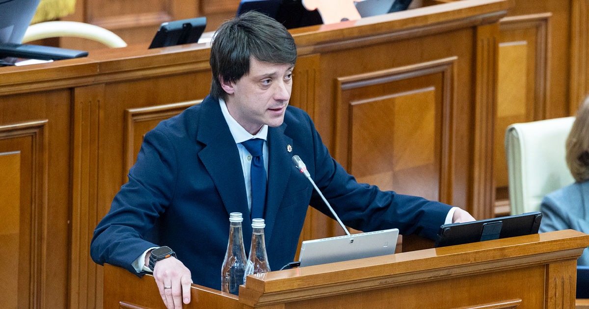 Verșinin, cu lacrimi în ochi: În prea multe case, femeia și copiii adorm flămânzi.
