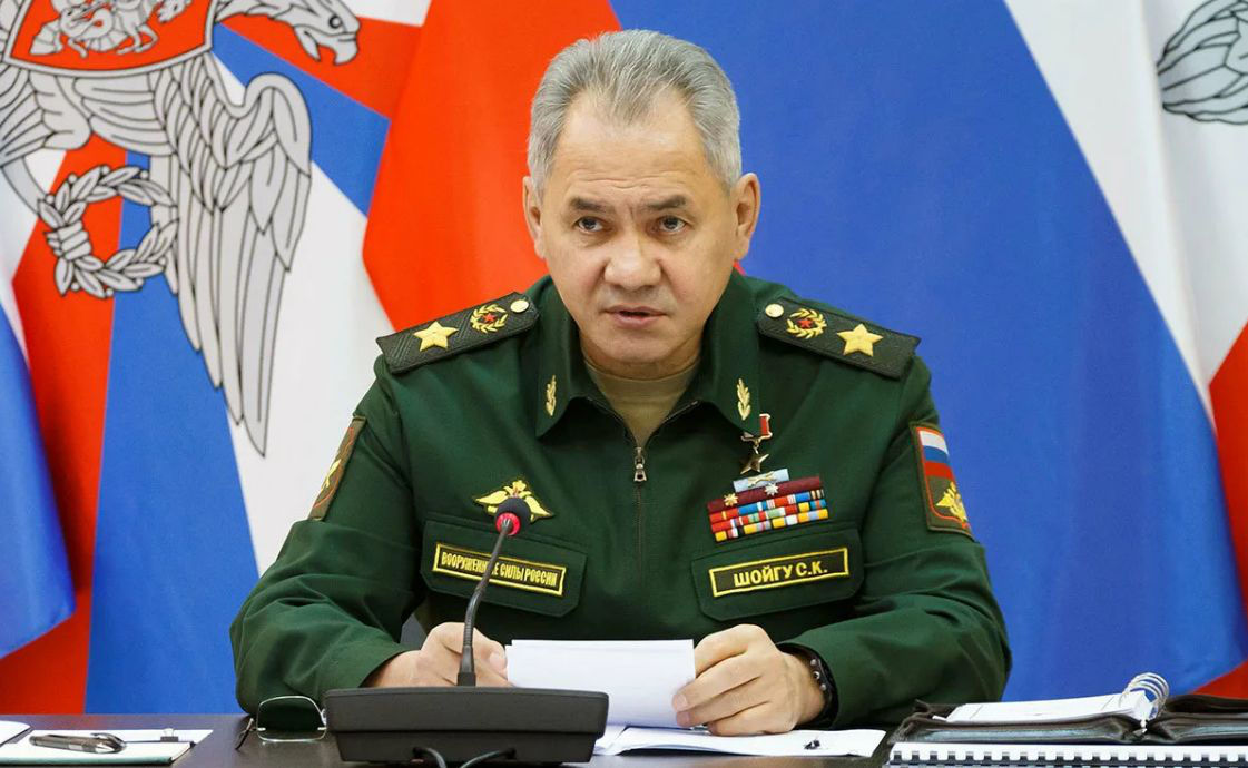 Шойгу: Конвои с военной помощью от НАТО станут «законной целью» для РФ.
