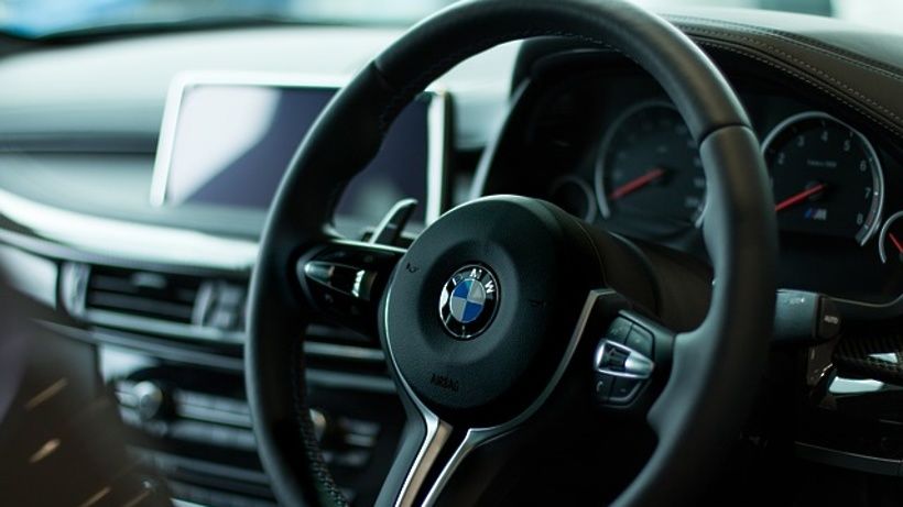 BMW отзывает 28,6 тысячи автомобилей в России.