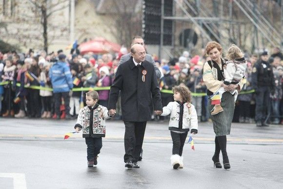 Nepoții lui Traian Băsescu, vedetele paradei de 1 Decembrie