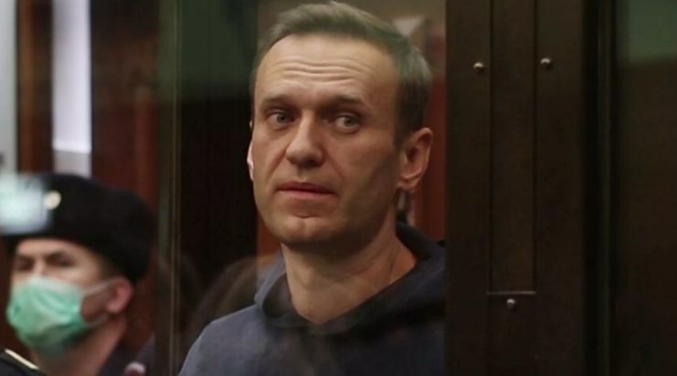 Навального могут этапировать в колонию уже на следующей неделе.
