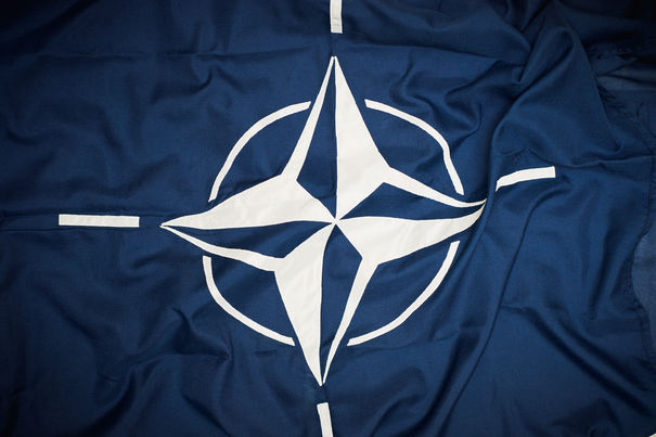 NATO cere Rusiei să îşi retragă trupele din Georgia.