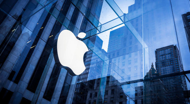 Sondajul anual realizat de Interbrands plasează încă o dată Apple pe primul loc în topul celor mai valoroase branduri din lume.