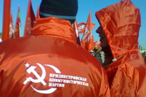 Митинг пройдет под лозунгами "За власть народа" и "Против всевластия олигархов".